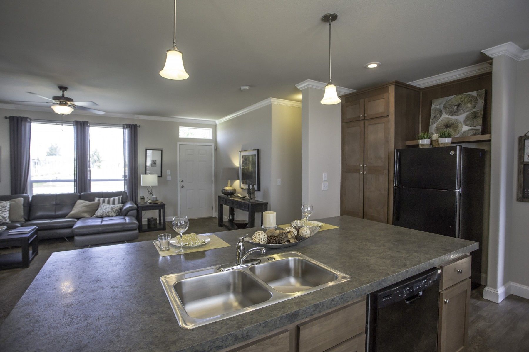 Secret Cove 3 bed / 2 bath / 1620 sqft affordable home for 78900